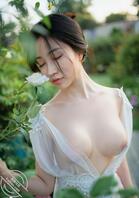 美乳弹出来242