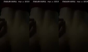 后入肥臀老婆