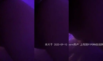 给东北离婚少妇舔肛