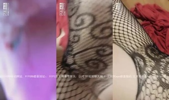 网袜母狗老婆被干出好多白浆